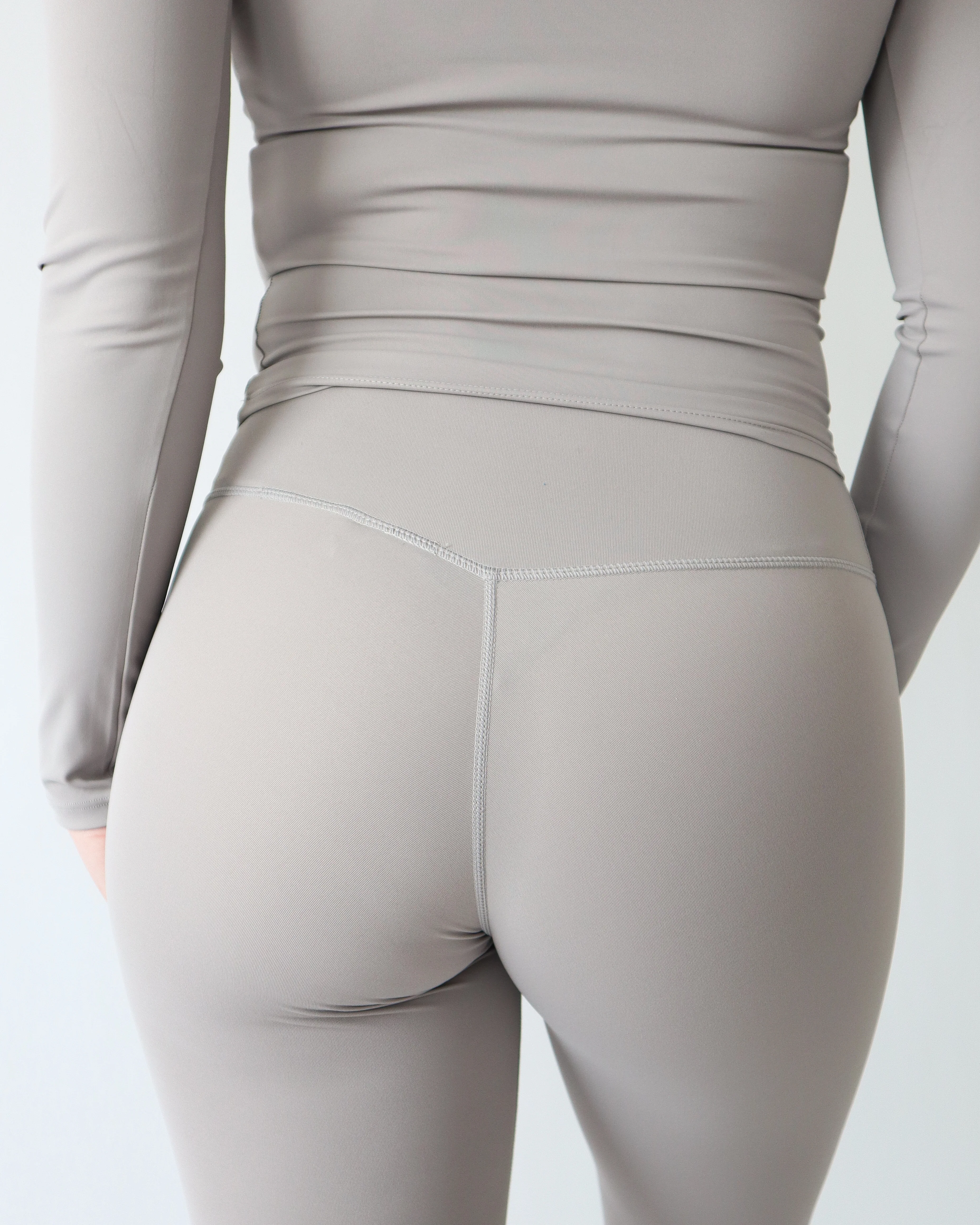 Adapt Leggings - Ash - Image 3