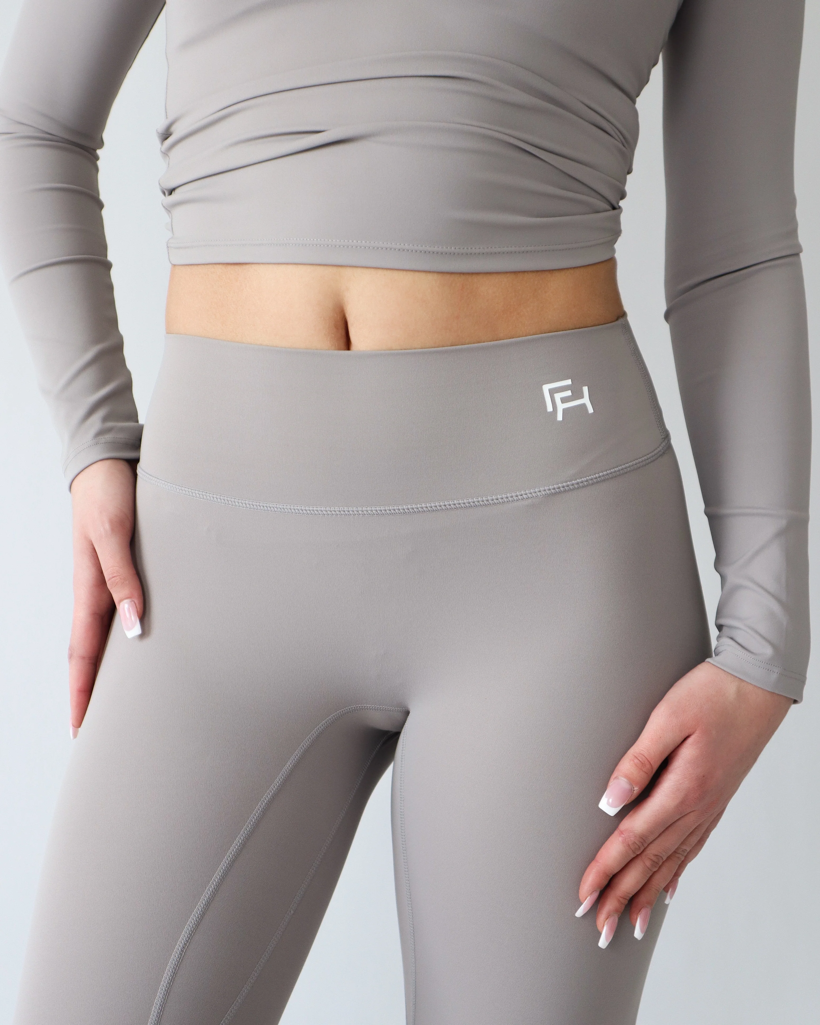 Adapt Leggings - Ash - Image 4
