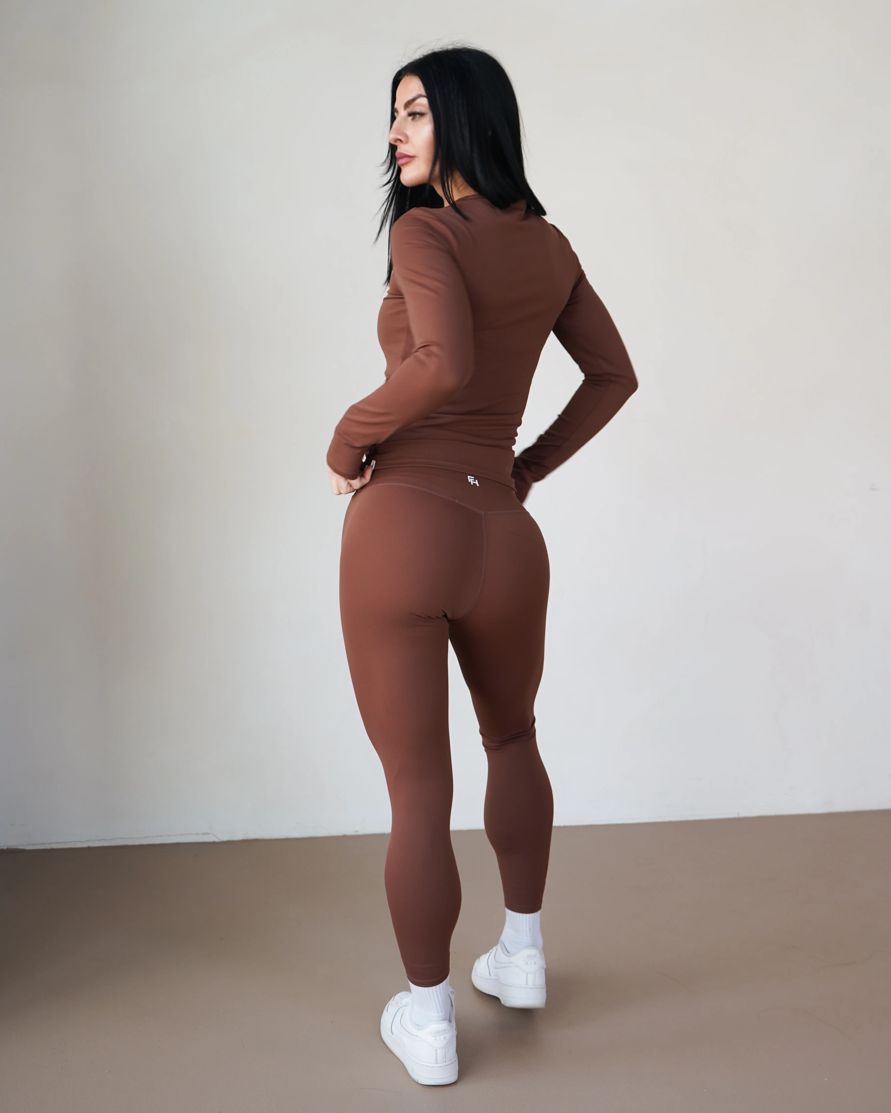 Adapt Long Sleeve - Walnut - Image 4