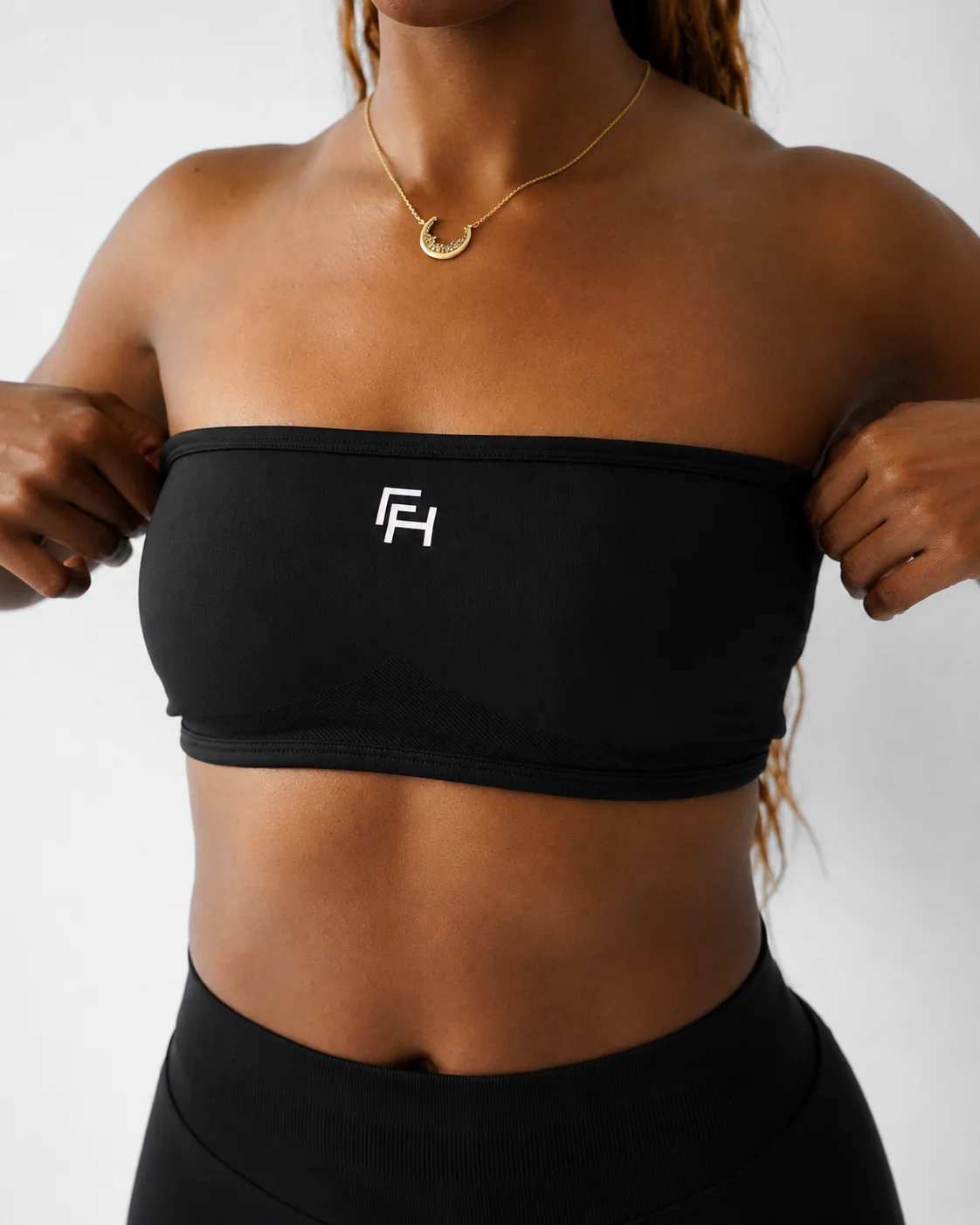 Ascend Bandeau Sports Bra - Black - Image 2