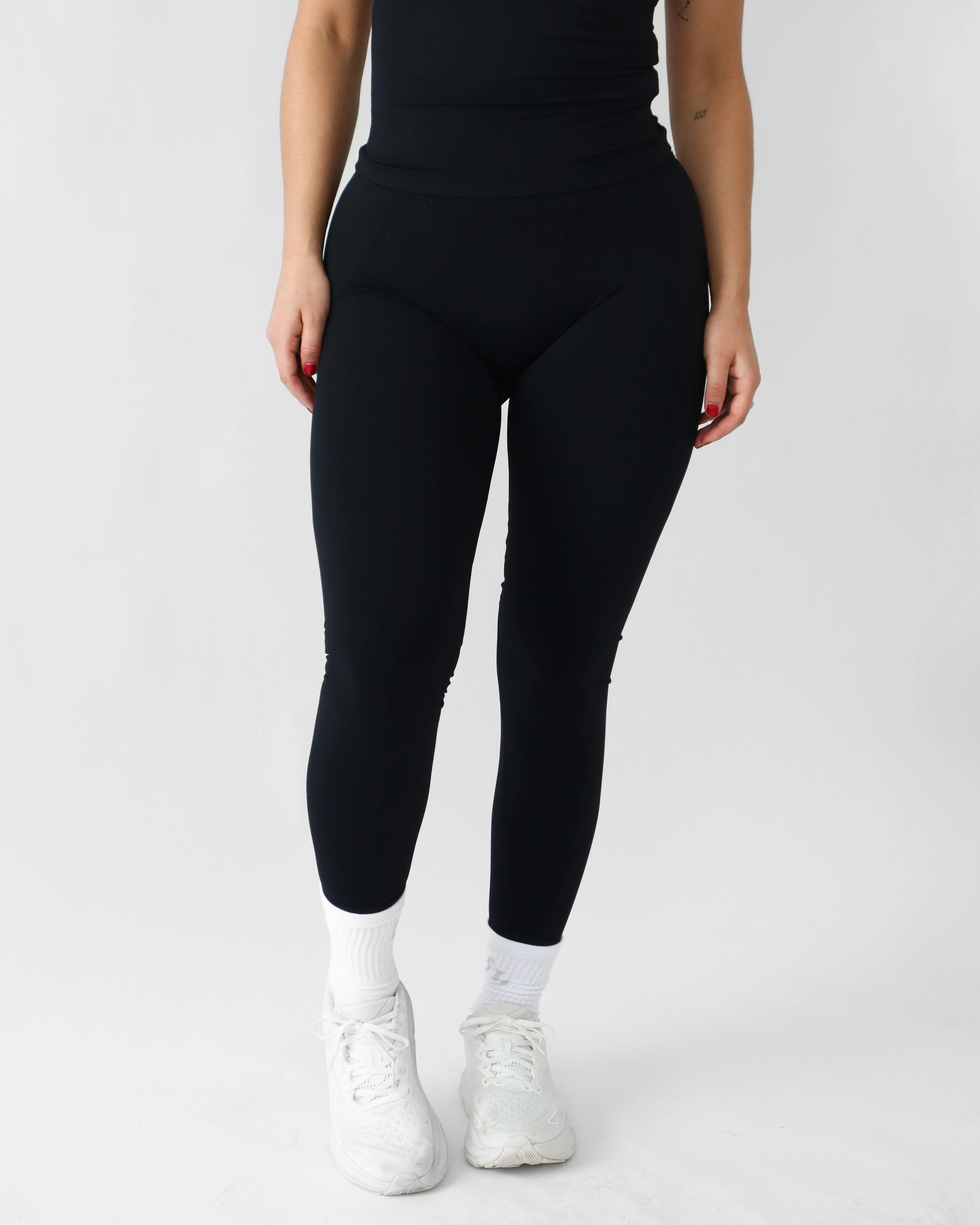 Ascend Leggings 27" - Black - Image 4