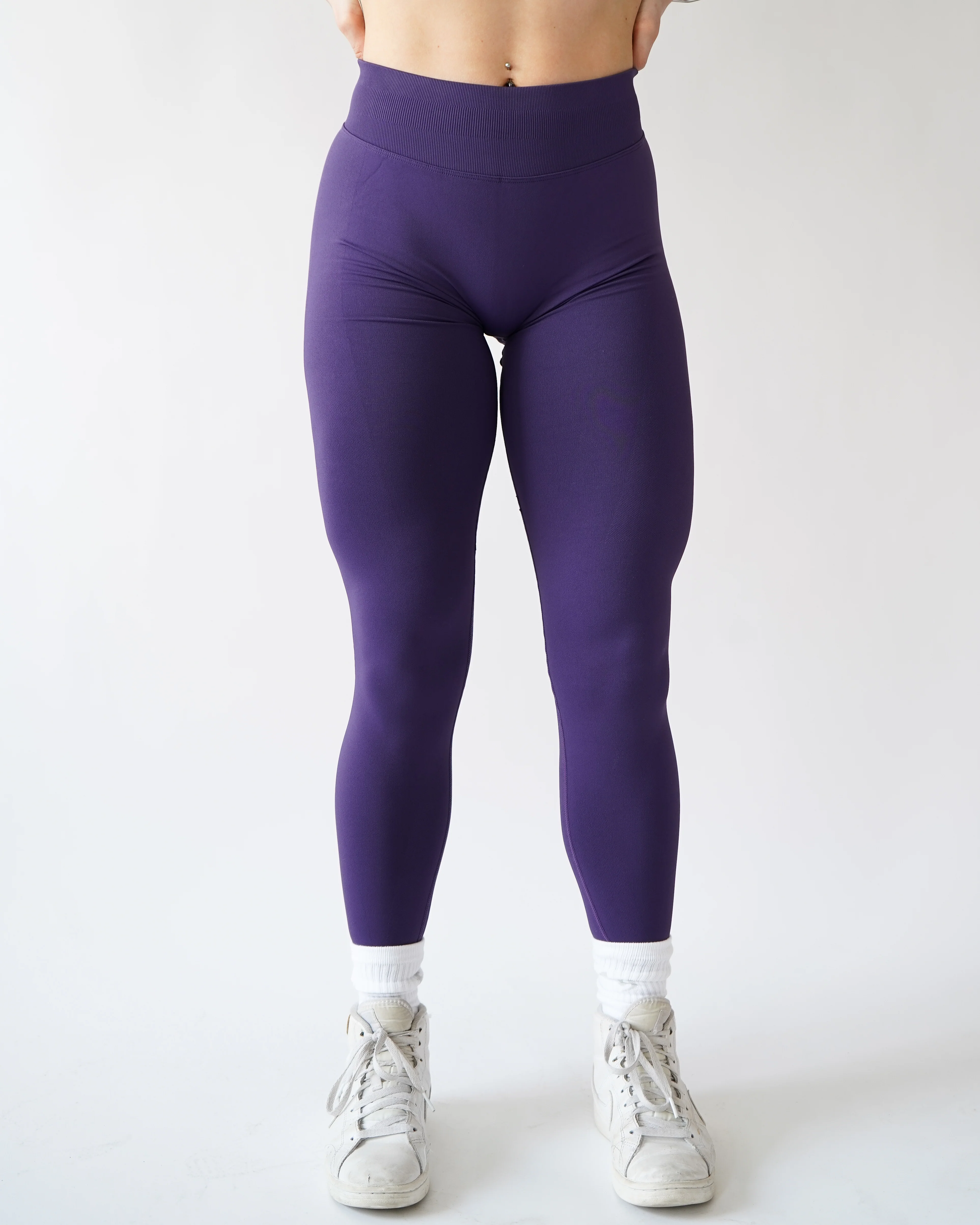 Ascend Leggings 27" - Grape - Image 4