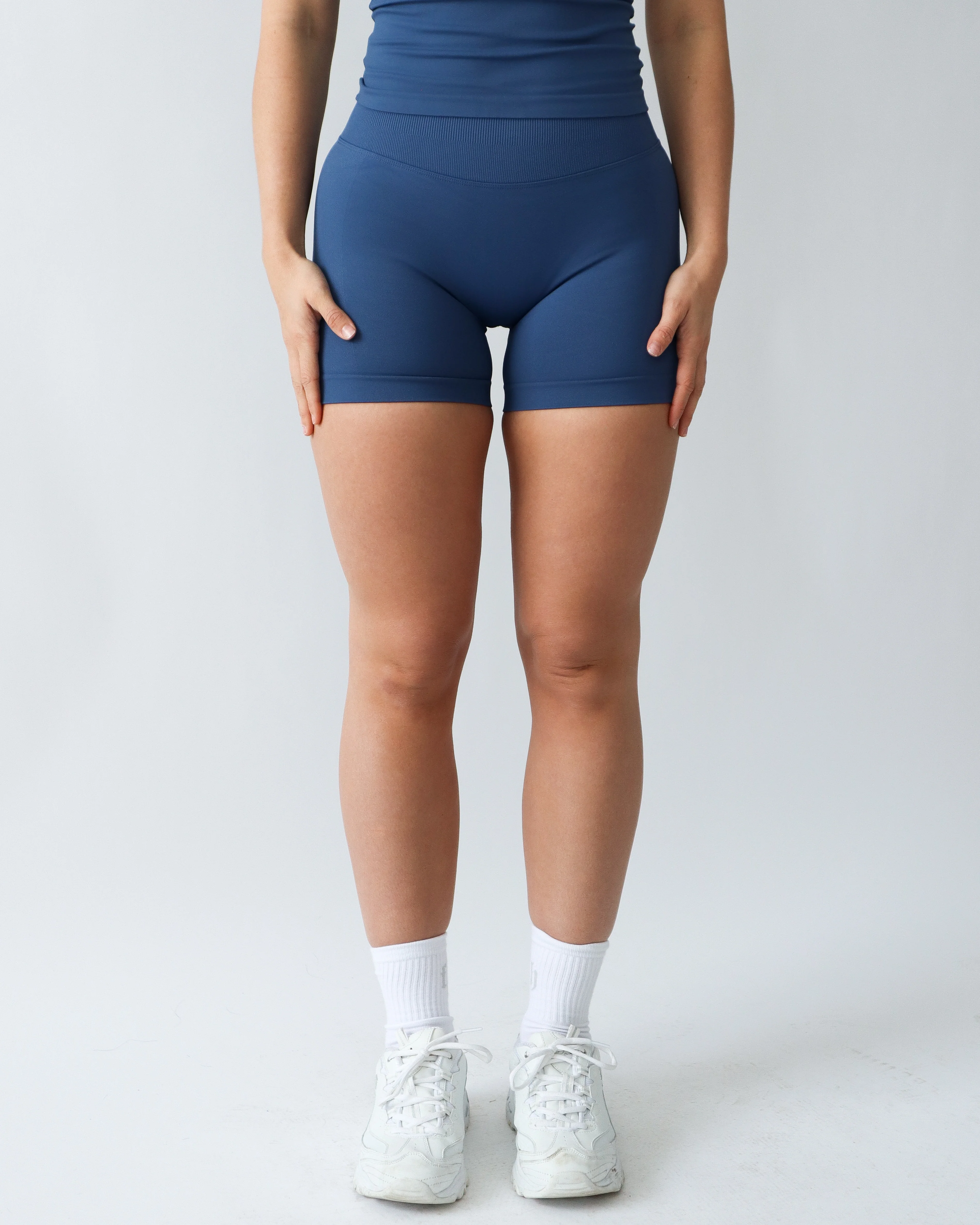 Ascend Shorts 4.5" - Denim - Image 3