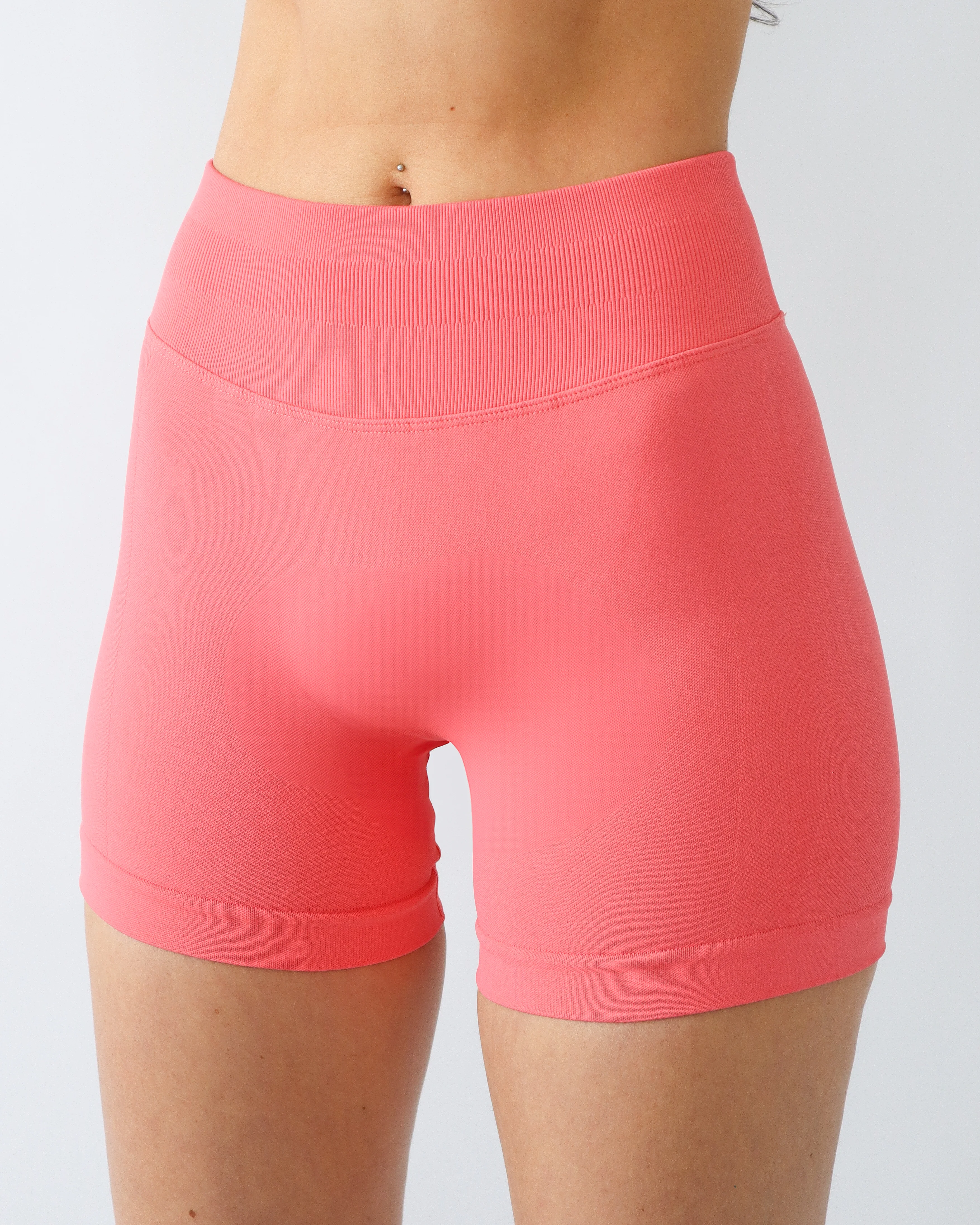 Ascend Shorts 4.5" - Grapefruit - Image 3