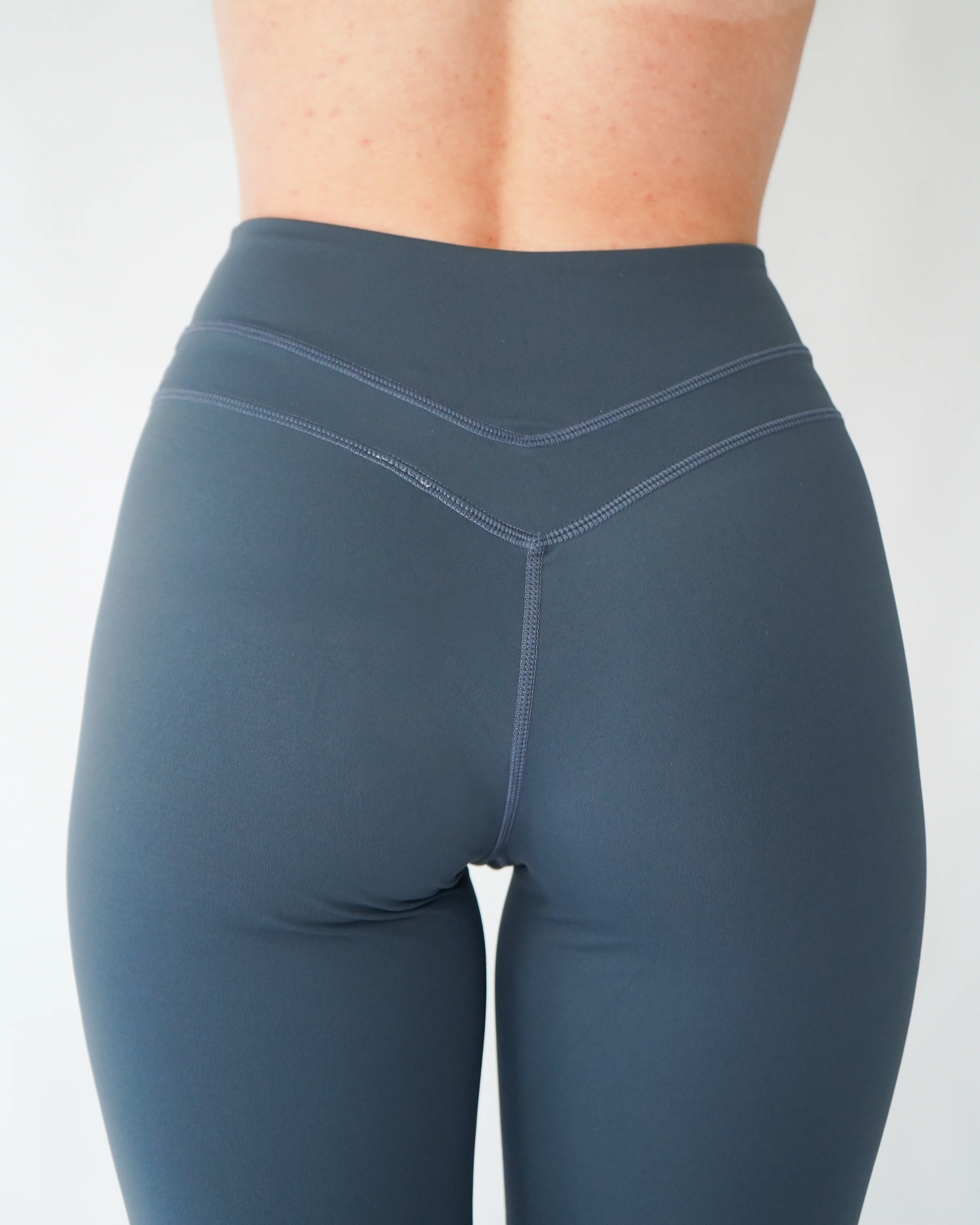 Effortless High-Rise Leggings 26" - Stone - Image 3
