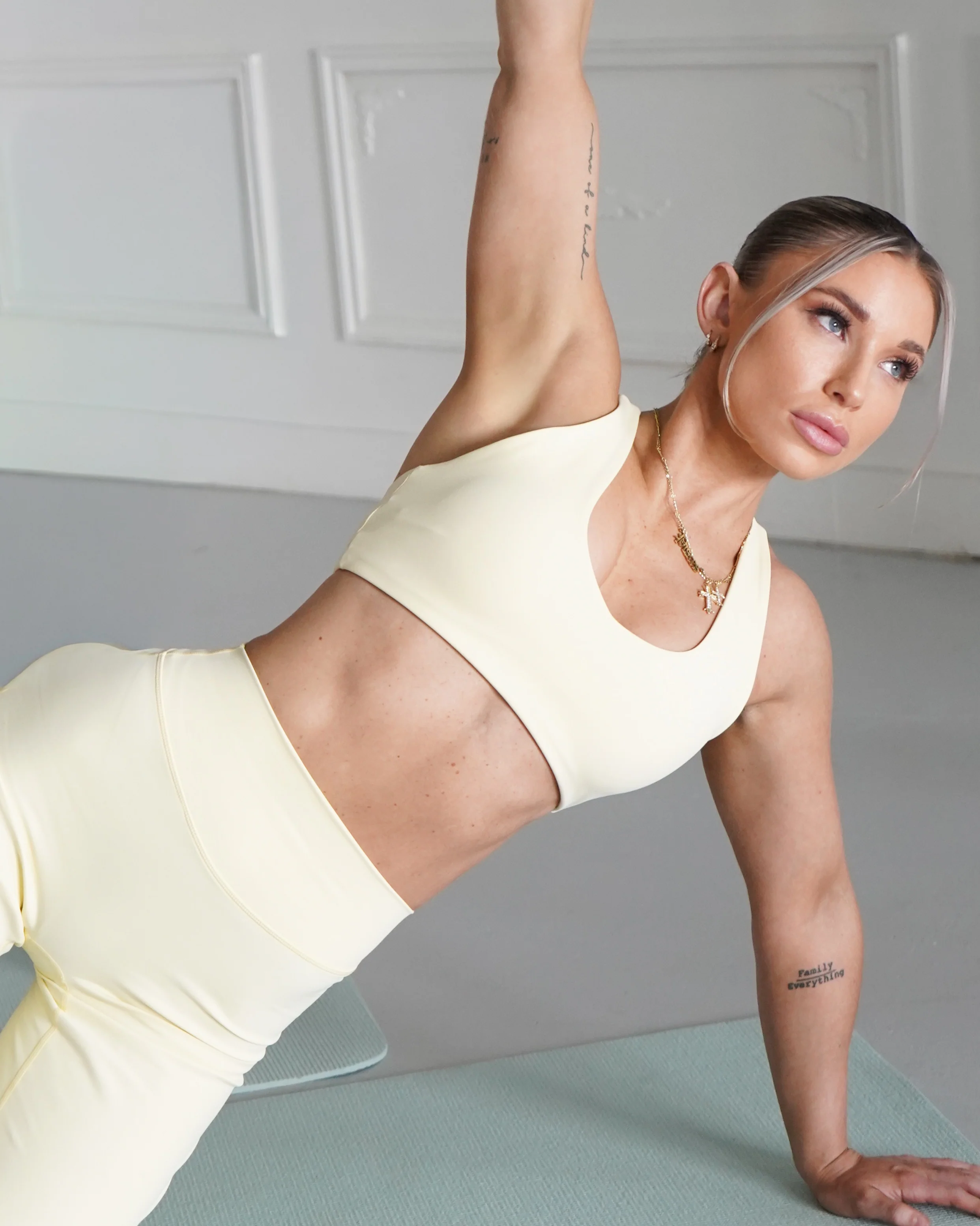 Hatha Racerback Sports Bra - Butter - Image 4