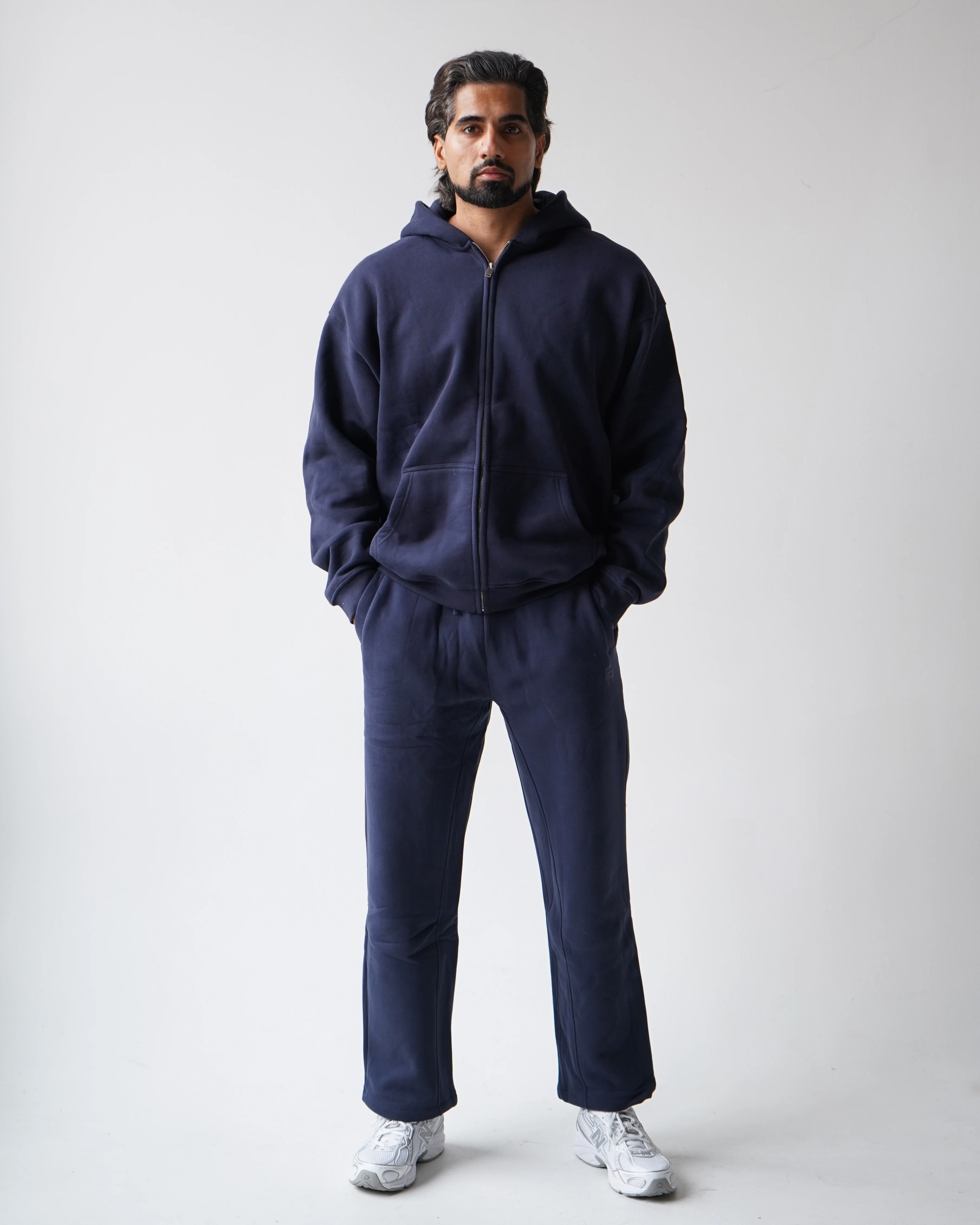 Reset Straight-Leg Sweatpants - Navy - Image 4
